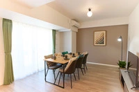 VORT Yamabukicho Residence 701 | 20 mins by train from Shinjuku Station | Max 6 guests | Karaoke & projector equipped | Wi-Fi available in SHINJUKU-KU YAMABUKICHO