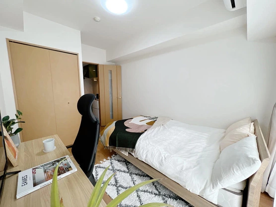 Slide show 1d1ab048 8c4e 4c42 93f2 0f9219d090c7