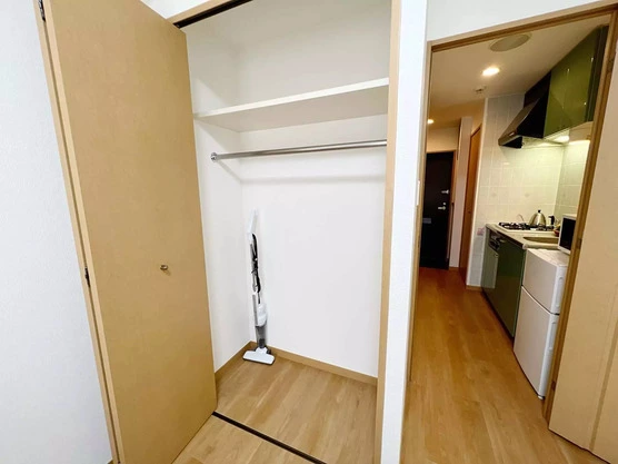 Slide show f48b1ff5 c33f 43dd b2c3 5e79ae7400ff