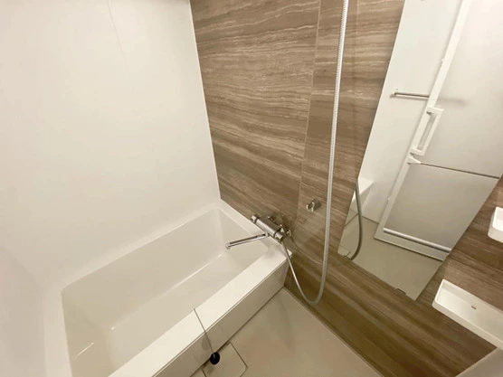 Slide show bb082aa6 52ed 457b a13f 2b34a9292dc9