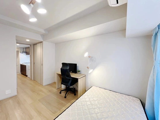 Slide show 2440a62f cf48 472a 8f54 5762a1f52edd