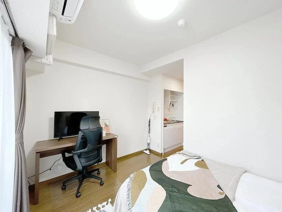 Slide show faba100e ea7b 4201 a37e 97ff161fecb7