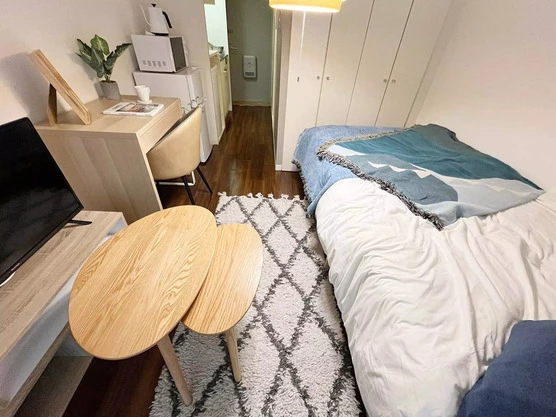 Slide show 86c8cb2c 4fcf 4555 a330 60dfd578acb2