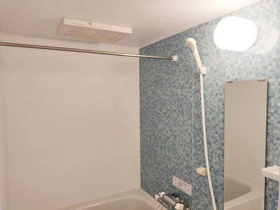 Slide show def1822c 3da9 4bc7 be8a 0469a7285735