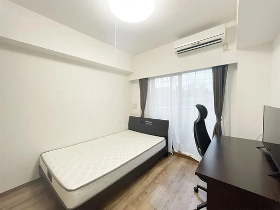 Slide show fbde0762 7777 4b4b 8801 456b7cd3da3e