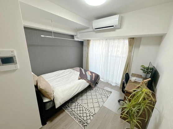 Slide show ac29d3a3 0001 476d be35 fd71aa738e85