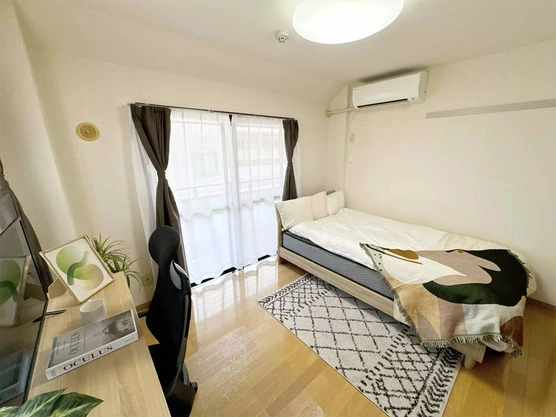 Slide show f366c8ba 3536 482a ad93 bde4bea4e22c