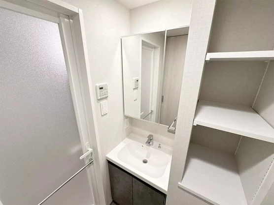 Slide show 11bb961d 77f5 43f7 b3f3 5f58dcb9419a