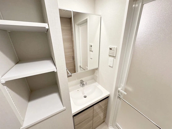 Slide show b7d96948 3f26 422a b783 369b659b6027