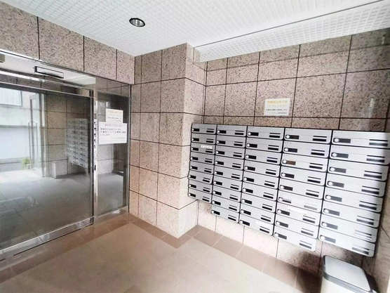 Slide show 713a1327 81ca 4761 93a1 2a3537f40699