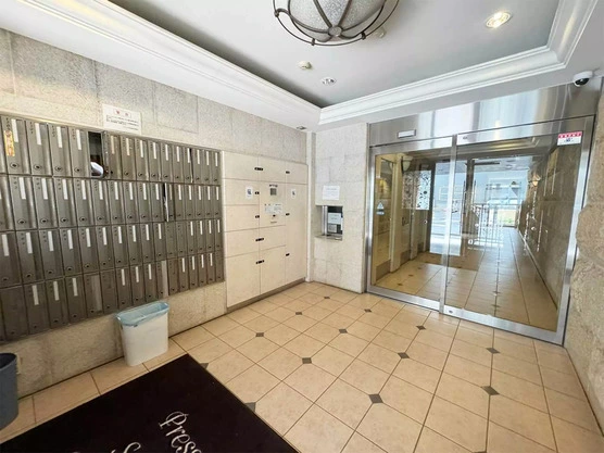 Slide show 313e9b15 e52e 4ad6 91e2 60dac031090a