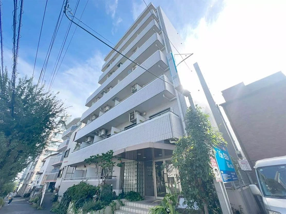 Slide show f8f06773 75d4 4a63 b723 f0ae4b663e2e