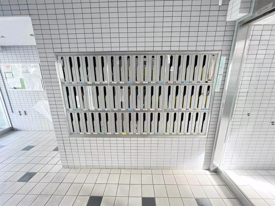 Slide show bc7c01c8 4c88 48dd 9fbf 76a1f9f93933