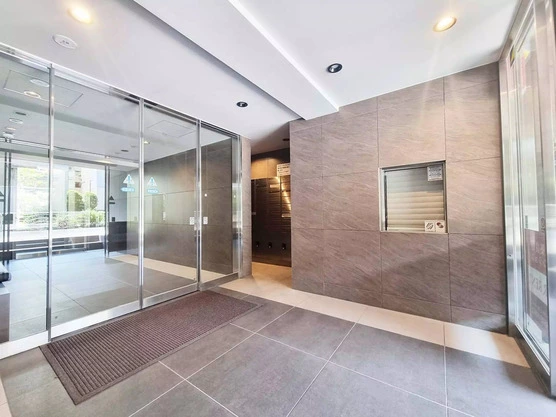 Slide show bd967c90 96c7 4eeb afe7 c88b8009b745