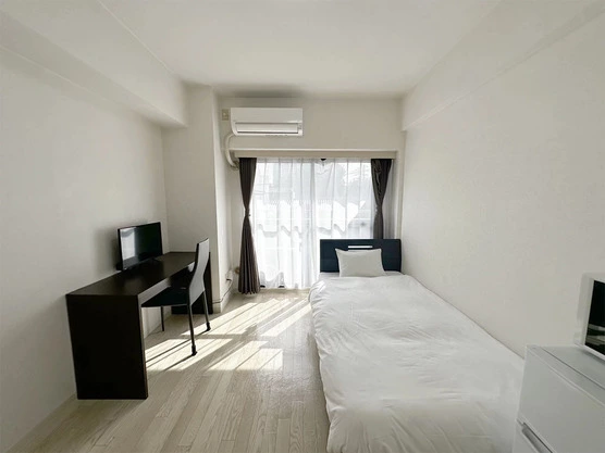 Slide show 008bc3ae f4c8 48a0 8adb 4a0ec3f26ace