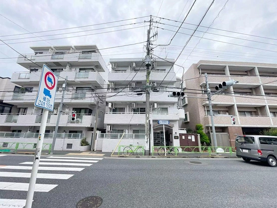 Slide show 4ba75e06 f50f 4cf9 b805 6823408033f5