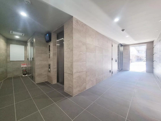 Slide show f67fd4de 25e4 4bc1 9014 4c4bafddaf76