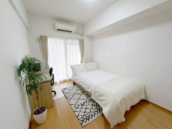 Slide show 70f586fe debc 4cdf 8671 09cbf416b800