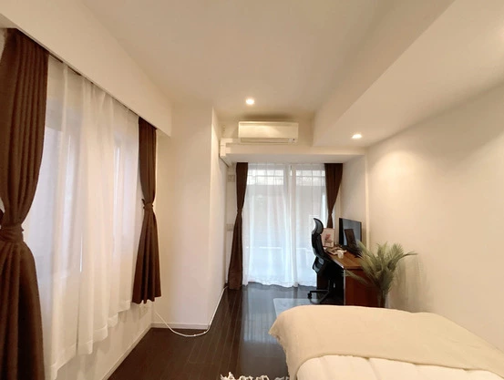 Slide show c6b282bd f35d 42b5 95e7 f7e1b2173c85