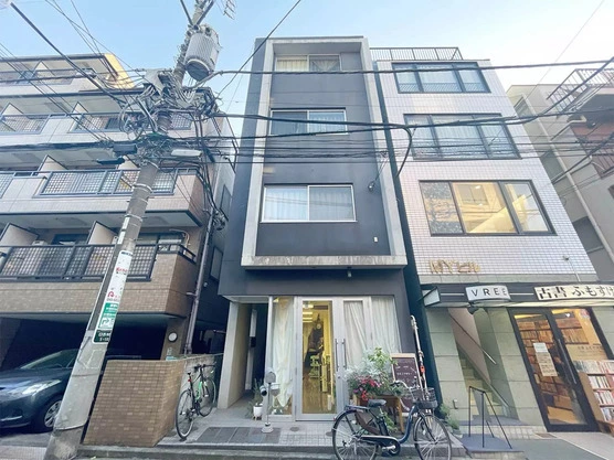 Slide show 23a7409c 6b64 4d17 8e76 43aa25f14697