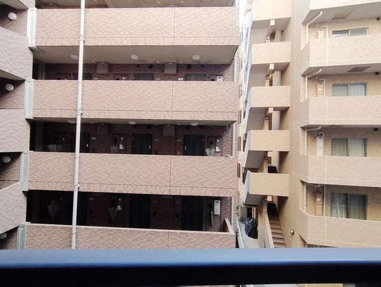 Slide show 9cfed1bb d111 4bf7 8382 5c8e5607b75a