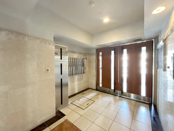 Slide show 97cf4f6f 8a83 4184 babc 6f6375c71d5b