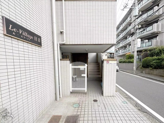 Slide show 87a0d3ea e7d4 4efb a5b3 07f657c6a934