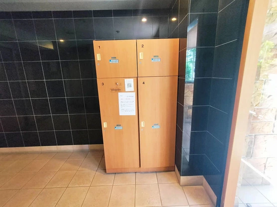 Slide show 57bd7550 c4cd 43e1 a3a1 a16e491777a0