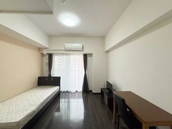 Slide show 0d81f234 a6e3 4e7e b2e5 644873959beb
