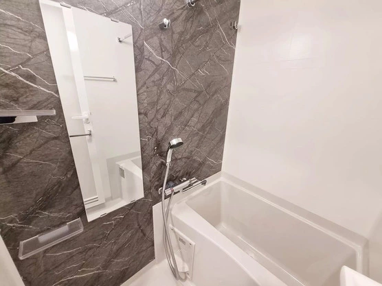 Slide show 9b4a712d 2842 4093 9ea3 3fdb85f8756d