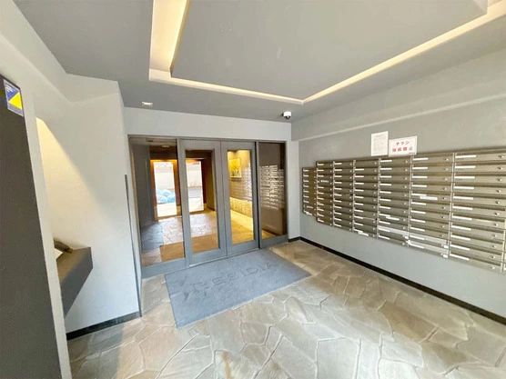 Slide show a0661511 e121 4419 be47 c89c3e50aad1