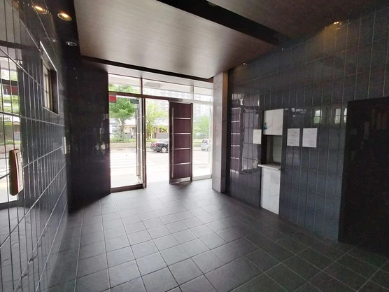 Slide show b6ca1905 9195 4834 b488 bfdcadd777bf