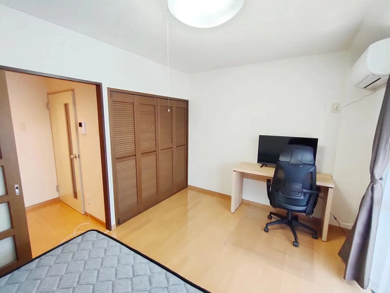 Slide show daf25b51 5c6f 4d98 ab7c 68ca95a67090