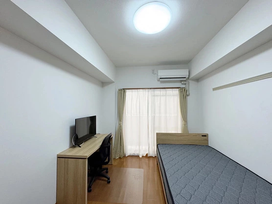 Slide show 087ab767 1655 446d b117 e02fa8e9753a