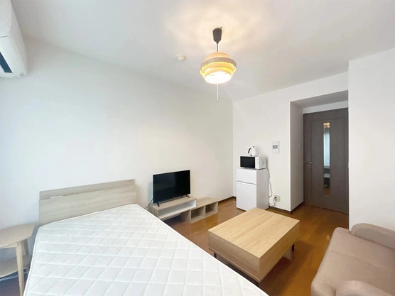 Slide show 28c9670d c537 4046 b698 09fbf3c9293a