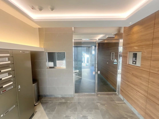 Slide show ba91ab03 b4ee 42c8 8278 8967cd6e5d2d