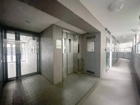 Slide show 37d983f8 4db2 4d90 a42a aac17c2cbf19