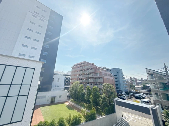 Slide show b77c82b8 2782 4fb9 a4d9 70988d9fc67e