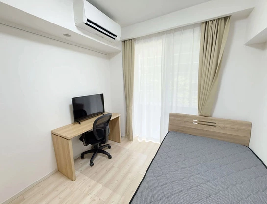 Slide show 3666edf5 6f4f 447c 9421 45cf29122490