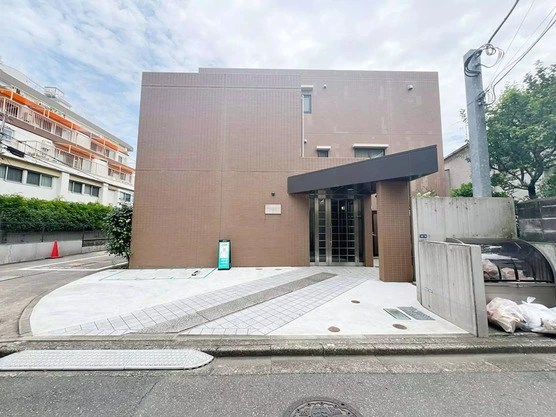 Slide show d3e0f697 1cf1 41c3 a0ef 36b84745400b