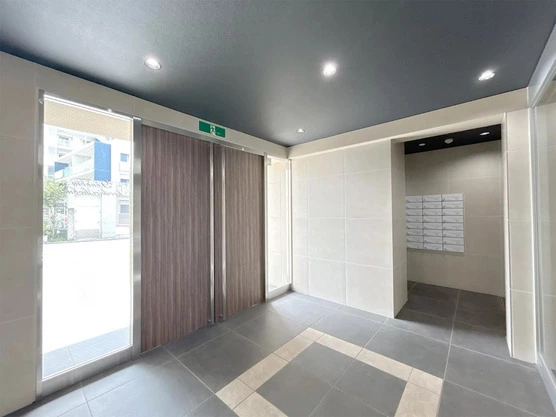 Slide show 9f37216f de03 4407 8da0 442c4e1d55b5