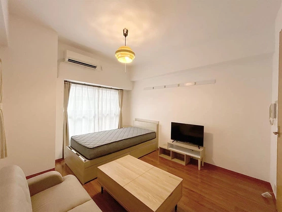 Slide show ef649101 e06a 42f5 b91b c88d7a8e9a2b