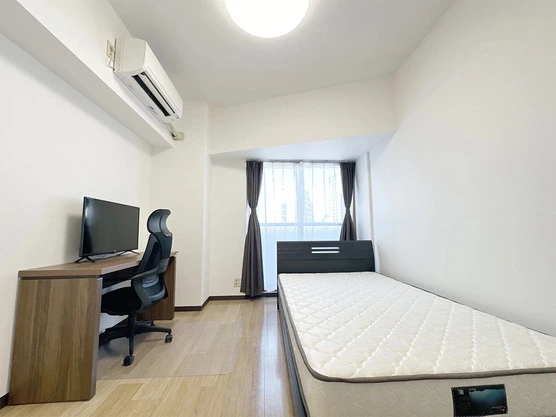 Slide show 375ada3b c6e9 43e8 a41a 40fe68e795e9