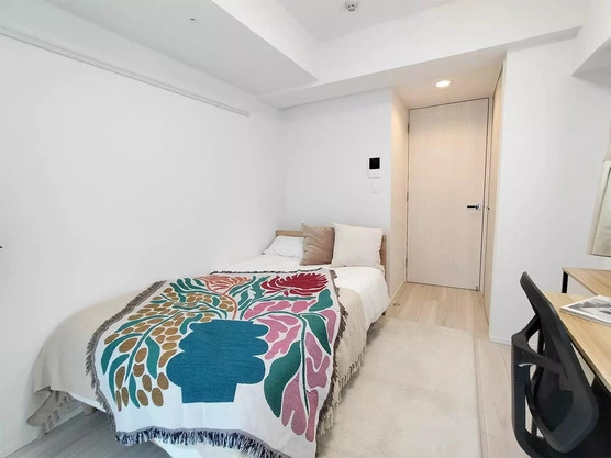 Slide show 2a9d9ae6 6576 4f2a 9756 c3aee9b6d684