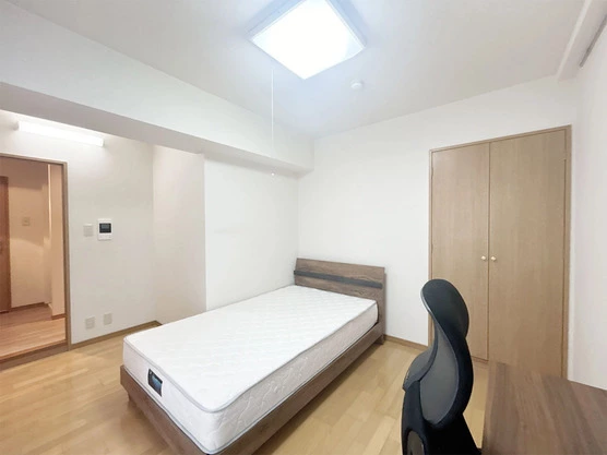 Slide show 36a499cd 91a2 4cbd a079 675a63d35365