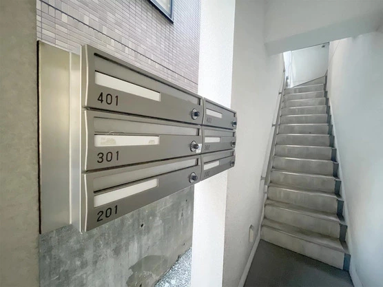 Slide show a3c9c9a0 2d47 452e aba2 7a521fda71db