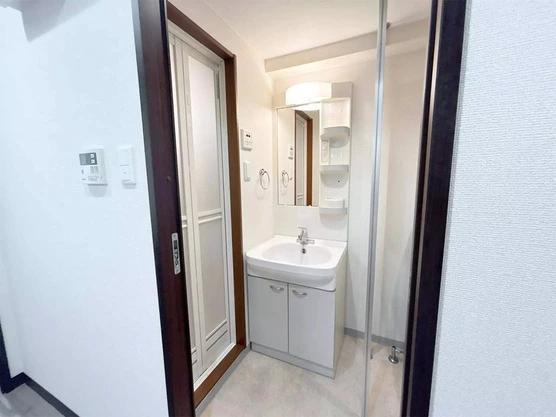 Slide show 718d9c07 abb1 4f60 8251 f4e6b22fef09