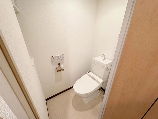 Slide show 94eb8299 a51c 4174 8d72 f43257cae892