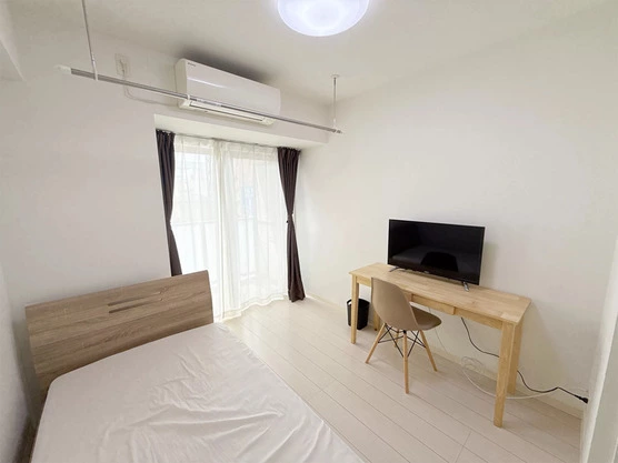 Slide show b97d2cad 7847 4052 8367 818c46bb82a5