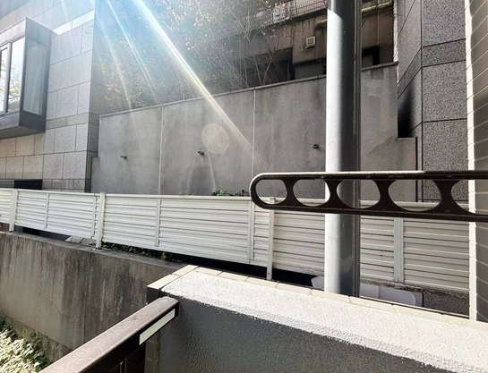 Slide show 13dc39b4 ee0f 4f9d a5cc 58c053722d30